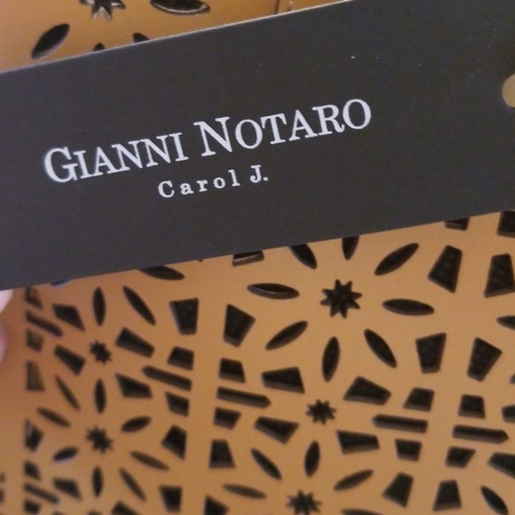 Gianni Nataro Leather Tan Satchel - Picture 9 of 11